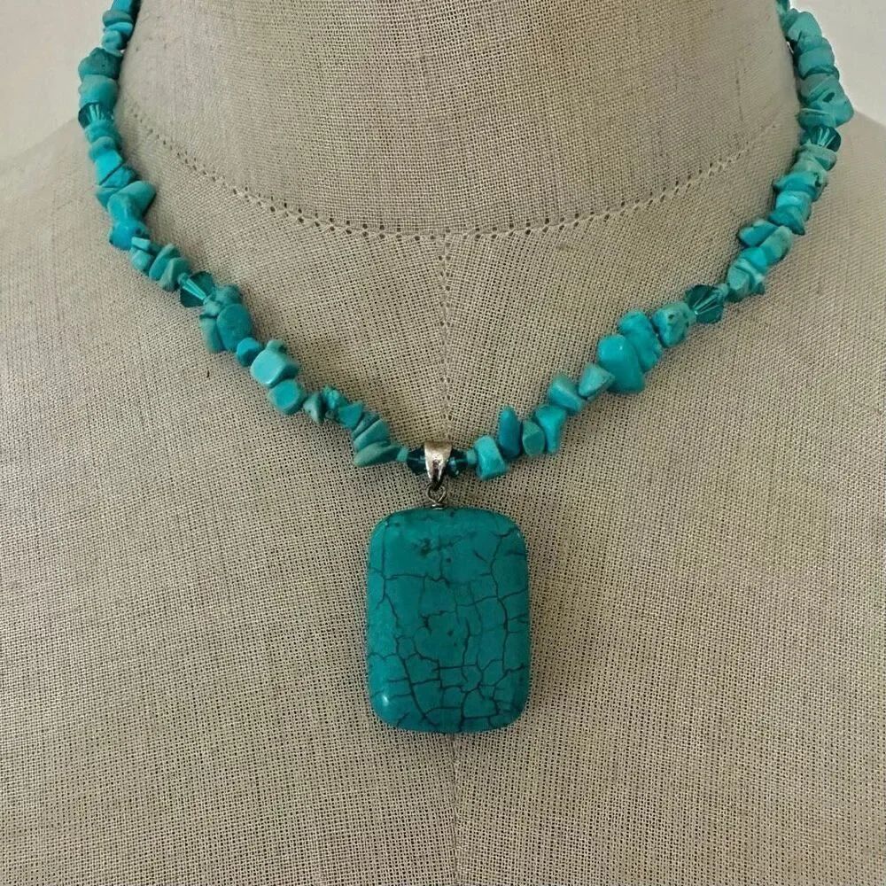 Sterling Silver Bail Necklace with Turquoise-Colored Howlite Chips & Slab Pendan